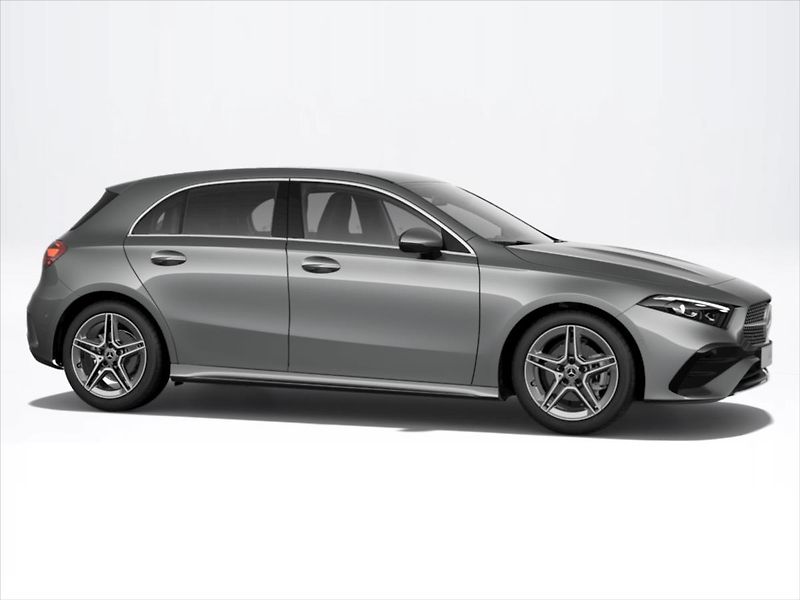 Mercedes-Benz Třídy A (2026) 2,0 A 200 d Edition 140 Years - fotka 3 z 9