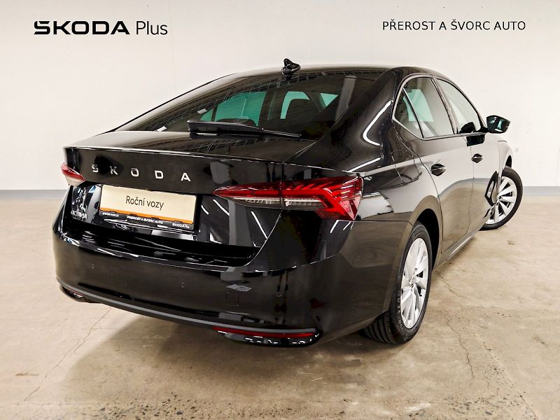 Škoda Octavia (2025) 1.5 TSI 110 kW Selection - fotka 2 z 29