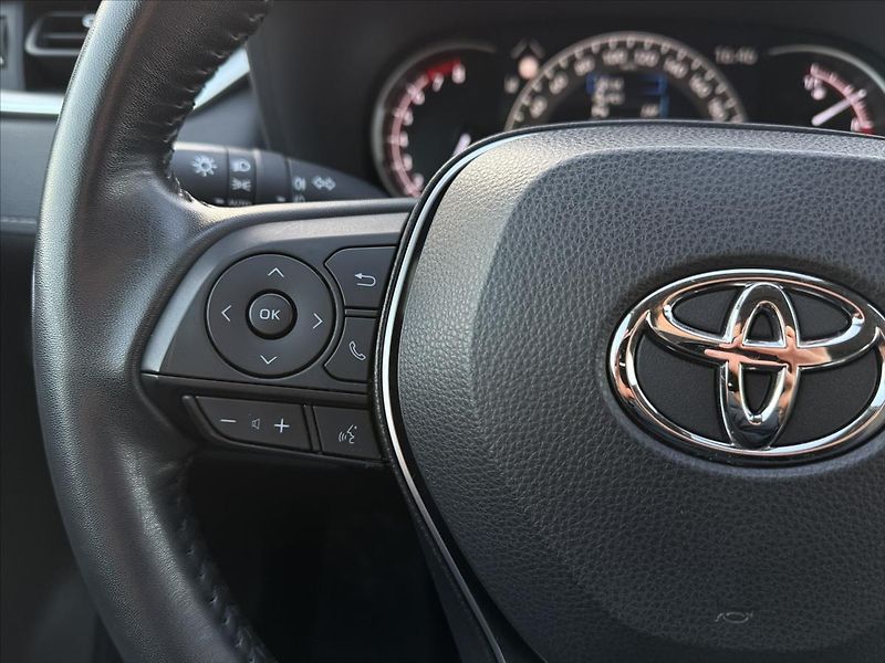 Toyota RAV4 2,0 Style 4WD CVT DPH 129kW - fotka 20 z 29