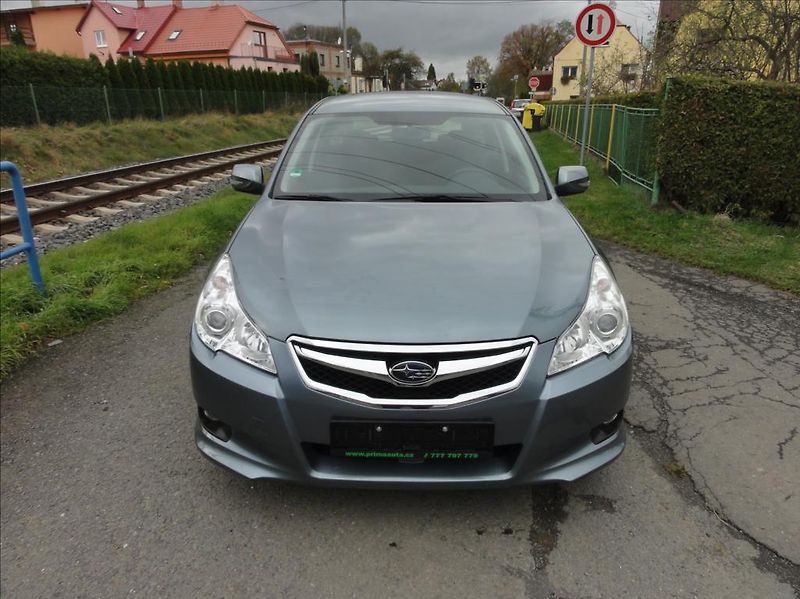 Subaru Legacy 2,0 TOP stav Serviska 4X4 - fotografie inzerátu