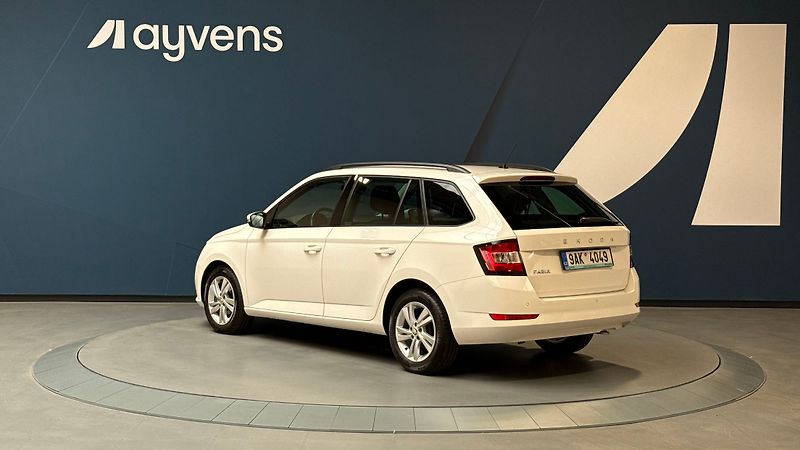 Škoda Fabia 1.0 TSI 70kW Ambition Combi To - fotka 3 z 13