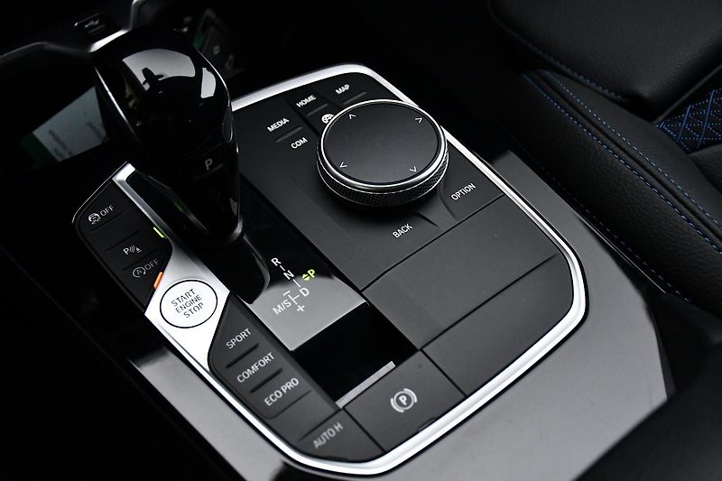 BMW Řada 2 218d M-SPORT 1M ČR ACC - fotka 42 z 45