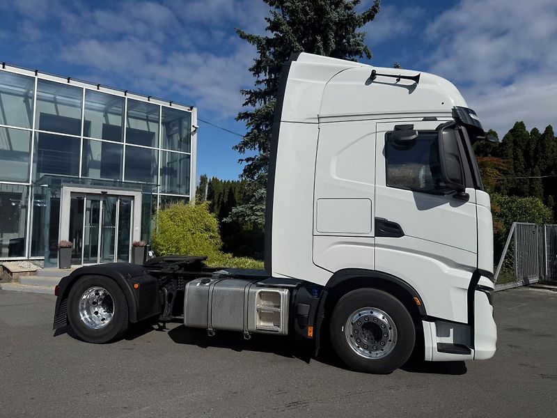 Iveco S-Way 460 EURO 6 - fotka 3 z 15
