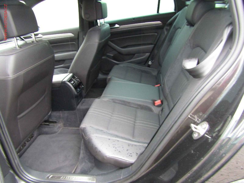Volkswagen Passat (2018) 2.0 TDi 4x4, DSG, Navi, ACC - fotka 10 z 19