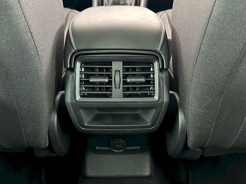 Škoda Karoq (2024) 2.0TDI 85kW Selection - fotka 23 z 27