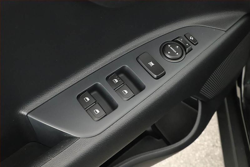Kia Stonic (2025) Exclusive 1.0 T-GDI - fotka 17 z 17