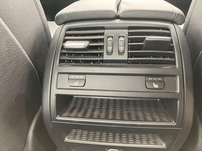 BMW Řada 5 2,0 525 XD ČR servis - fotka 25 z 29