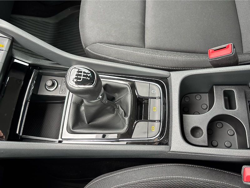 Škoda Karoq 1.0TSi 81kW AMBITION - fotka 21 z 29