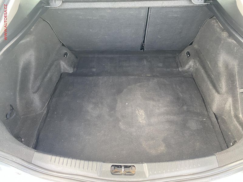 Ford Mondeo (2009) 1.6i, ČR, Trend - fotka 7 z 14