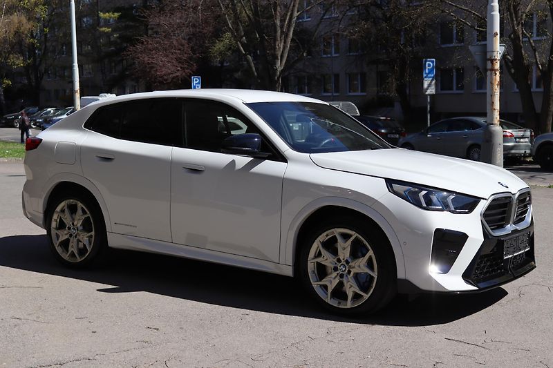 BMW X2 M35i XDRIVE U10 221kW DPH ČR - fotka 8 z 49