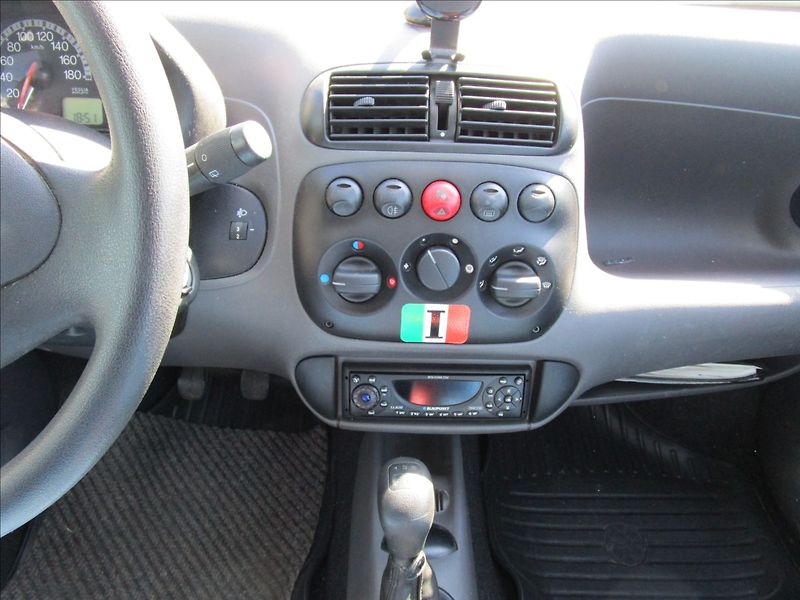 Fiat Seicento 1.1i   2. maj. - fotka 9 z 34