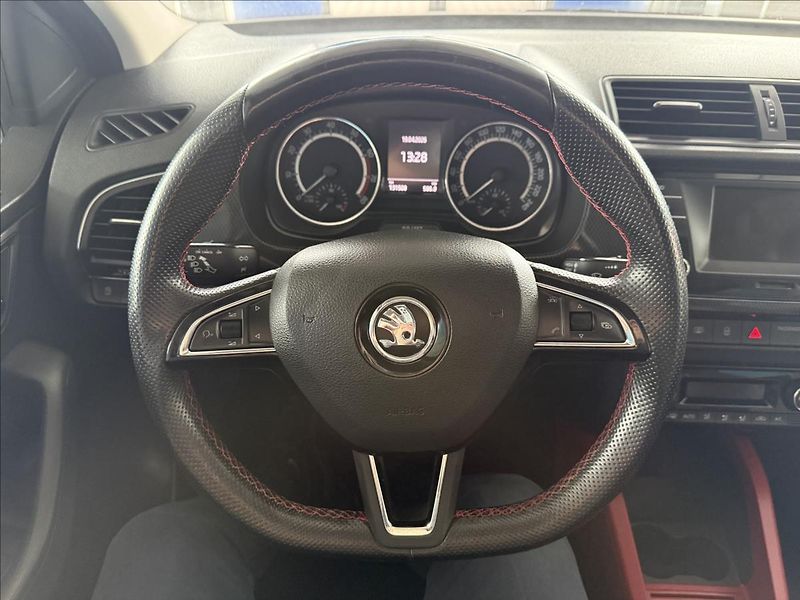 Škoda Fabia 1,2   TSI 81kW,MONTE CARLO,1.M - fotka 14 z 26