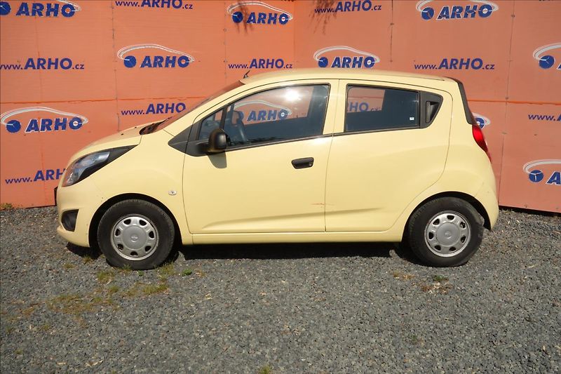 Chevrolet Spark 1,0 i, ČR, KLIMA, 29TIS.KM. - fotka 4 z 33