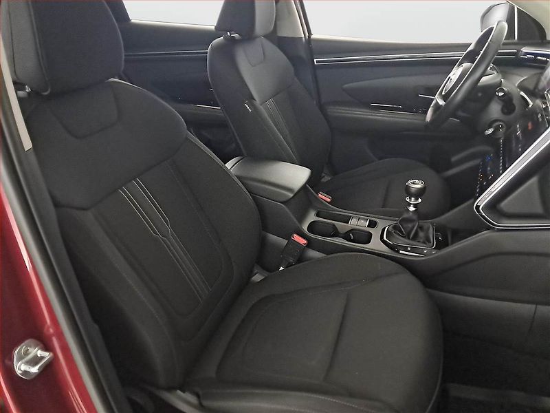 Hyundai Tucson (2021) Smart 1.6 CRDi, Serv.kniha - fotka 9 z 20