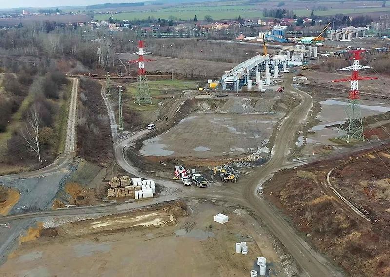 Stavba D1 Říkovice-Přerov, únor 2024. Pohled z výšky.
