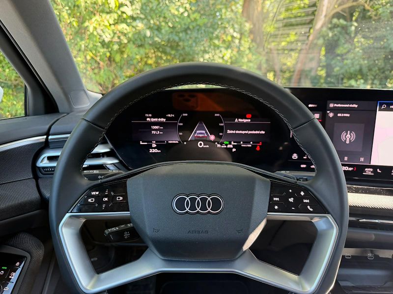 Audi A5 (2025) S-Line 2.0 TDI / 150 kW - fotka 10 z 31