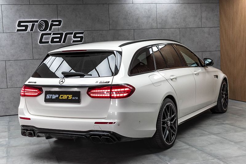 Mercedes-Benz Třídy E E 63 S 4MATIC+ AMG NIGHT*DPH* - fotka 6 z 33