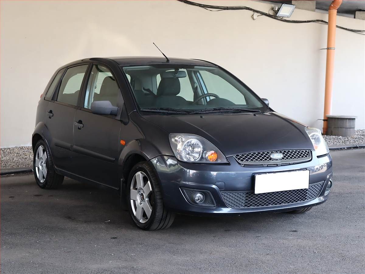 Ford Fiesta 1.3 i, Serv.kniha, po STK