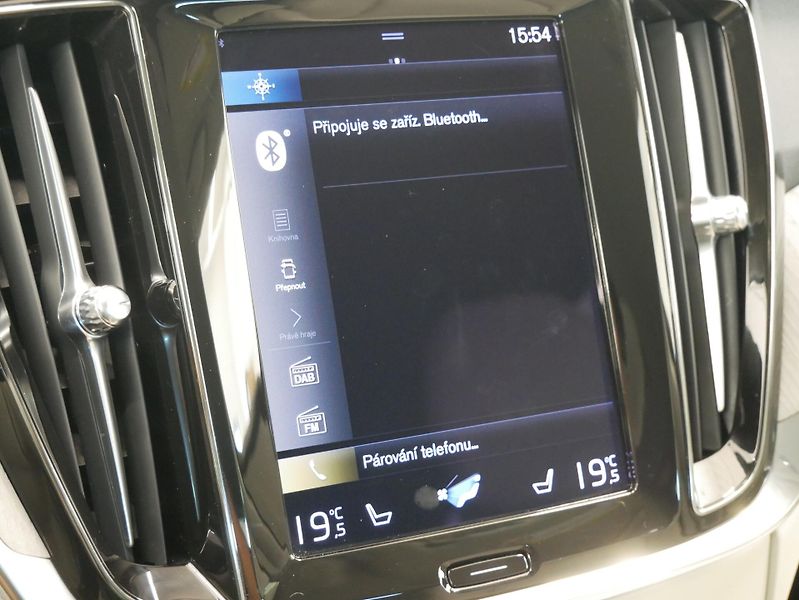 Volvo V60 - fotka 19 z 30