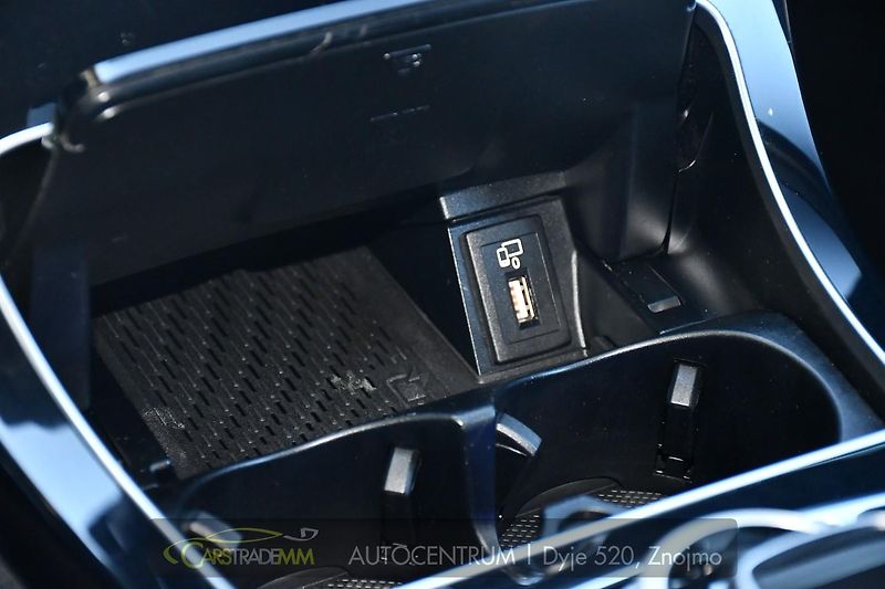 Mercedes-Benz Třídy C 400 AMG 4M ACC 410K  - fotka 35 z 54