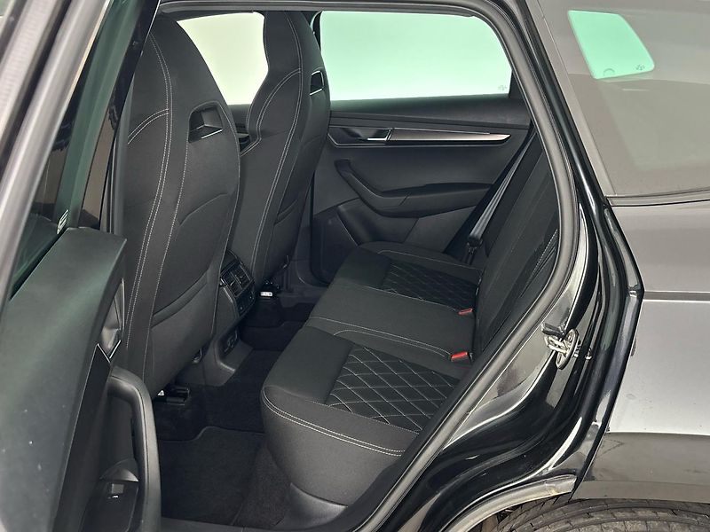 Škoda Karoq Sportline - fotka 8 z 30