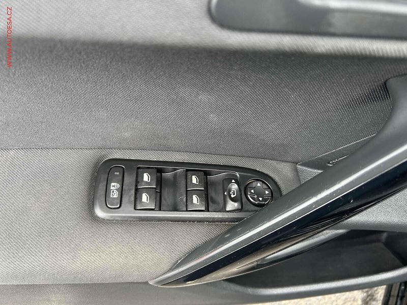 Peugeot 508 (2014) 2.0 HDI, servis.kniha - fotka 11 z 19