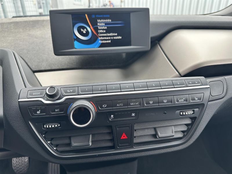 BMW i3 BEV - fotka 8 z 9