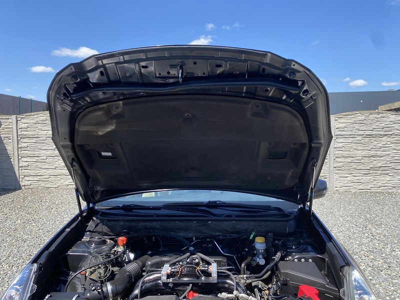 Subaru Outback 2.5i 170PS 4x4 BIFUEL PAN NAVI - fotka 79 z 157