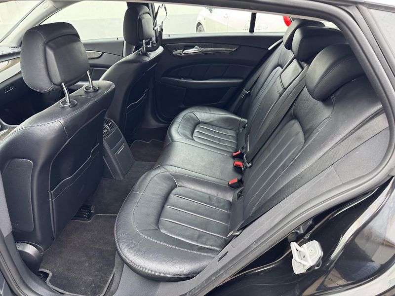 Mercedes-Benz CLS - fotka 10 z 18