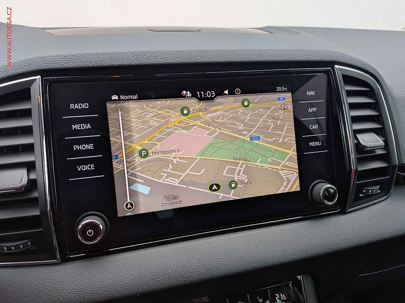 Škoda Karoq (2022) 1.5 TSi, ČR - fotka 15 z 18