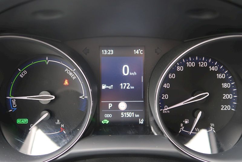 Toyota C-HR (2022) 1,8 Hybrid 90kW e-CVT Comfort - fotka 24 z 34