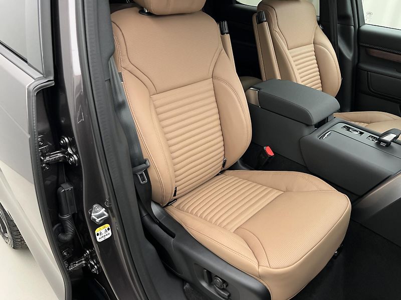 Land Rover Discovery (2026) D350 DYNAMIC HSE AWD Aut - fotka 17 z 53
