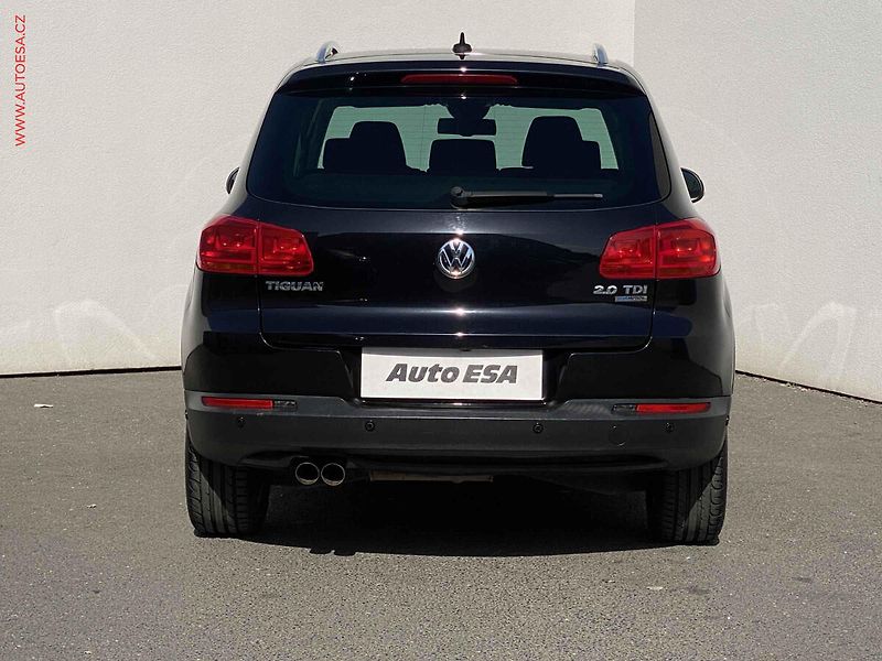 Volkswagen Tiguan (2012) 2.0 TDi, Bixen, TZ, navi - fotka 5 z 18