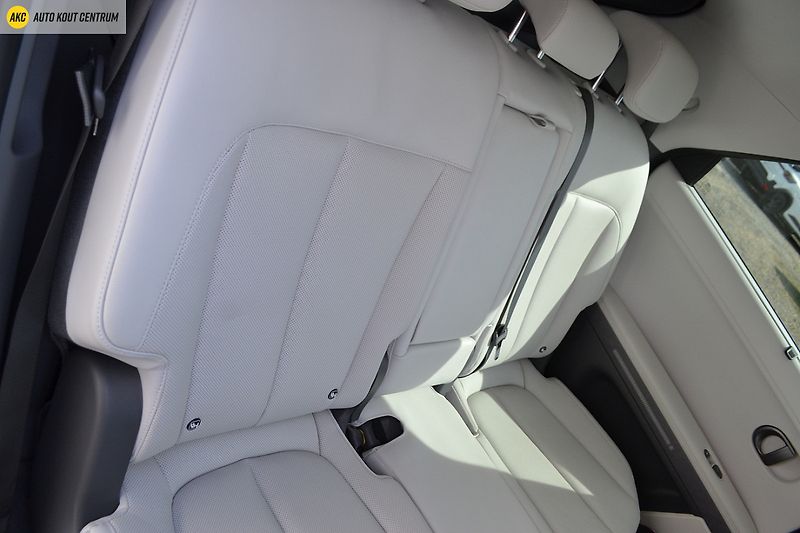 Hyundai Ioniq 5 STYLE PREMIUM 4x4 POWER 84kWh - fotka 25 z 84