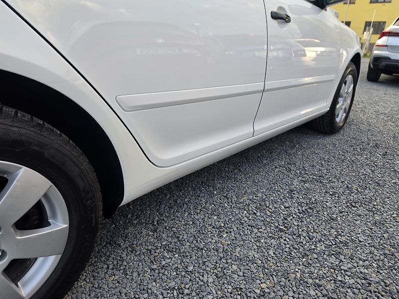 Škoda Octavia 1.2 TSI 6ti rychlostní  - fotka 35 z 36