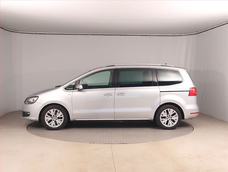 Volkswagen Sharan (2013) 2.0 TDI, Serv.kniha, Navi - fotka 3 z 21