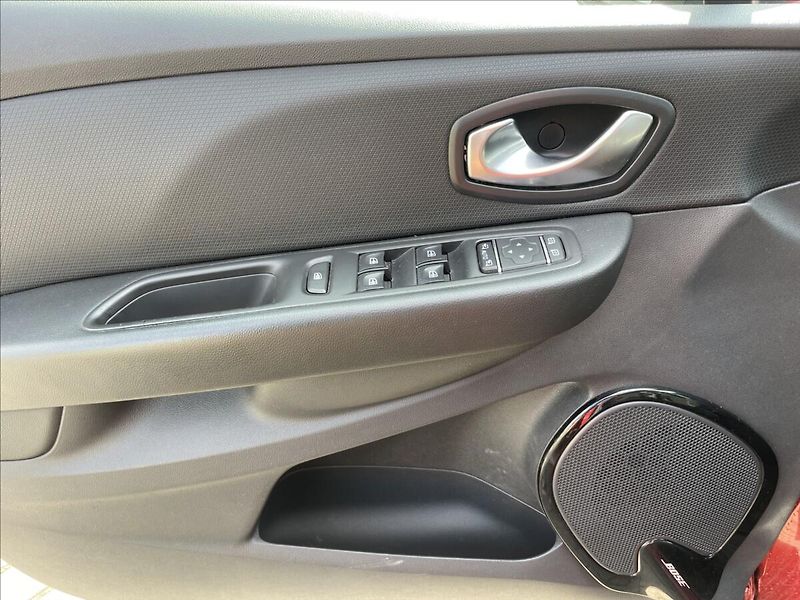 Renault Clio 1,5 DCi 66kw GPS polokůže 2sad - fotka 22 z 41