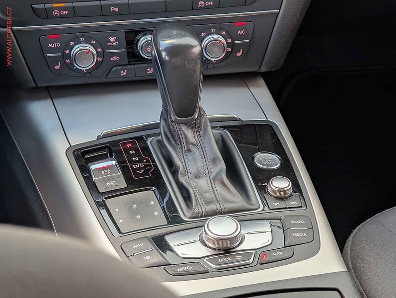 Audi A6 (2017) 3.0 TDi quattro, ČR, AT, LED - fotka 15 z 19