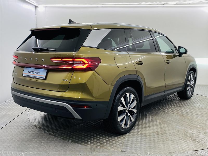Škoda Kodiaq 2,0 TDI 142kW DSG 4x4 Exclusiv - fotka 2 z 30