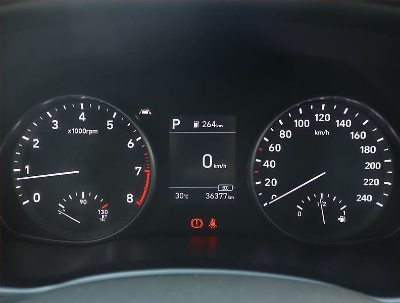 Hyundai i30 (2024) 1.5 T-GDI MHEV - fotka 11 z 20