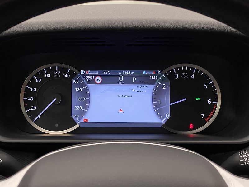Land Rover Discovery P360 R-DYNAMIC SE AWD AUT CZ - fotka 25 z 50