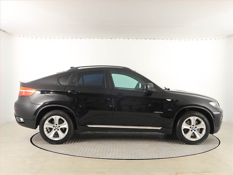 BMW X6 (2013) xDrive40d, 4X4, Automat, Kůže - fotka 6 z 19