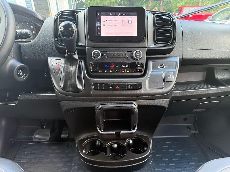 Dodge RAM (2025) PROMASTER 3500 3.6L VVT - fotka 9 z 14