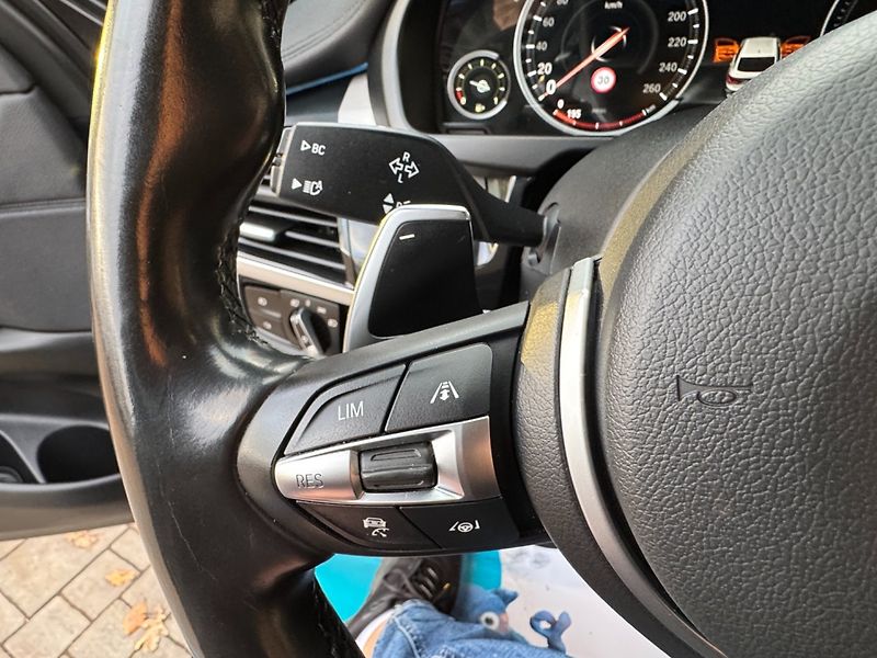 BMW X6 (2016) 3.0 xDrive, M Paket - fotka 27 z 42