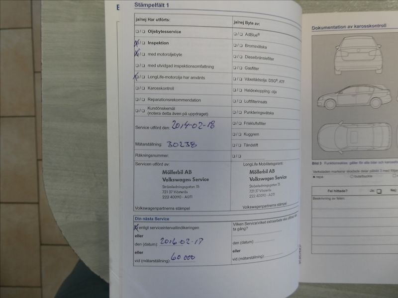 Volkswagen Passat 2,0 TDi 103kW 4MOTION,serviska - fotka 35 z 39
