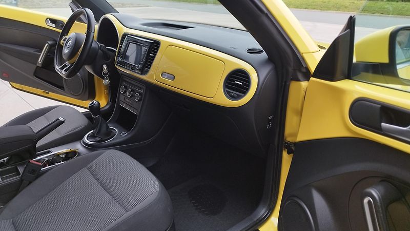 Volkswagen Beetle 1.6TDI, volat-608 081 843 - fotka 18 z 22