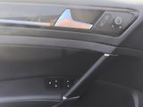Volkswagen Golf 2.0 TDi 4x4 - náhled 11