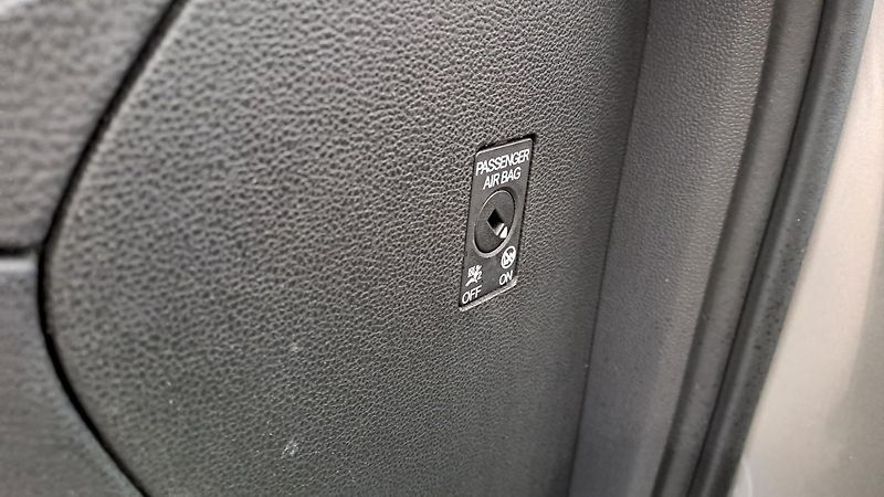 Volkswagen Passat 1.6 TDI ComfortLine Business - fotka 9 z 36