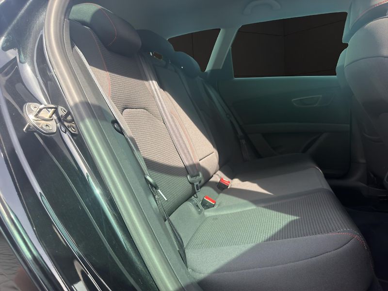 Seat Leon (2017) FR 2.0 TDI 110KW DSG - fotka 19 z 27