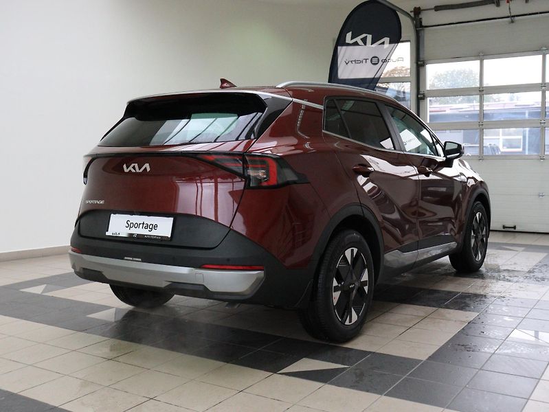 Kia Sportage Exclusive 1.6 T-GDI 4x2 7DCT - fotka 4 z 17